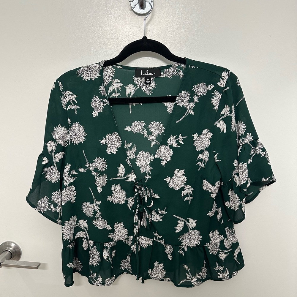 Lulus tie-front top